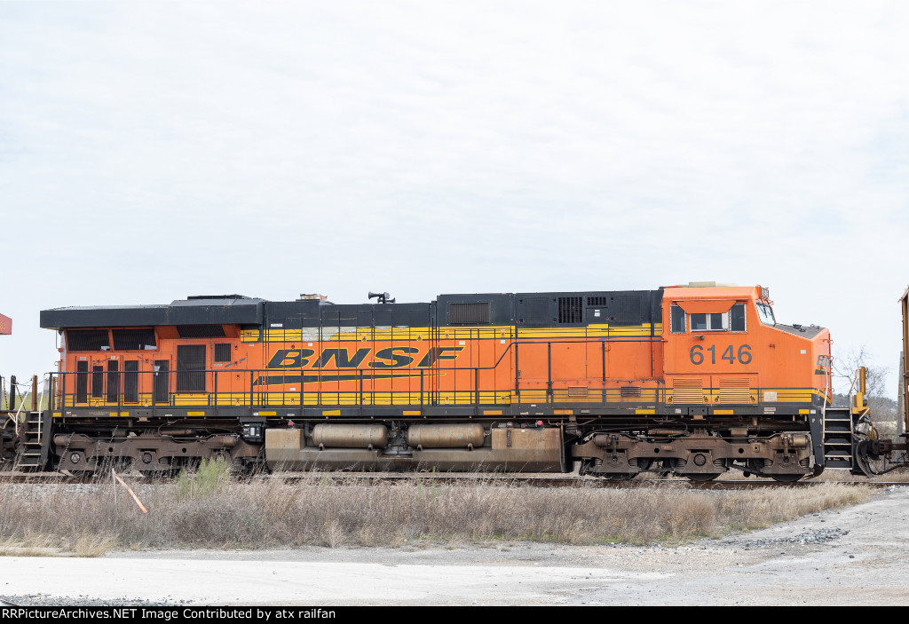 BNSF 6146